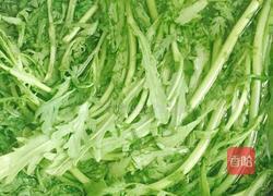 凉拌茼蒿的做法图解3