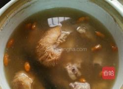 猴头菇炖排骨的做法图解4