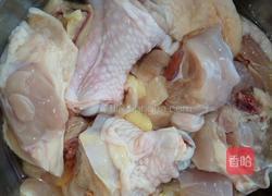 雞腿燉蘑菇的做法圖解2