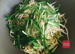 豆芽炒饼的做法图解12