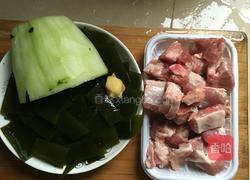 海带冬瓜排骨汤的做法图解1