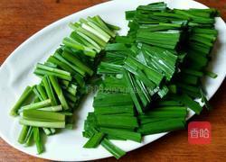 韭菜炒河虾的做法图解2