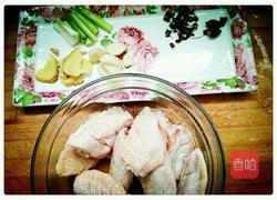 油炸鸡翅的做法图解1