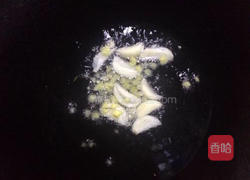 木耳炒白菜的做法图解7