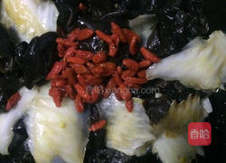 木耳炒白菜的做法图解11