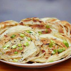 葱香鸡蛋千层饼的做法[图]