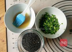 葱香鸡蛋千层饼的做法图解5