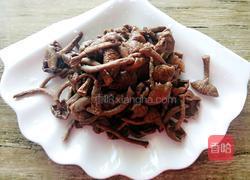 鸡翅炖蘑菇的做法图解3