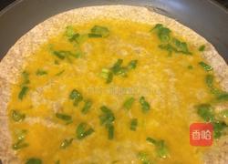 鸡蛋摊饼的做法图解2