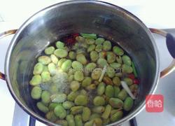 五香水煮蚕豆的做法图解4