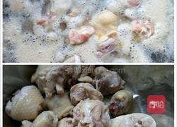 野蘑菇炖鸡的做法图解2
