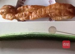 老油条炒丝瓜的做法图解1