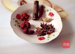 黄豆花生猪脚汤的做法图解3