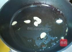 芹菜炒鸡蛋的做法图解4