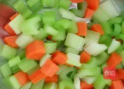 凉拌西芹胡萝卜的做法图解4