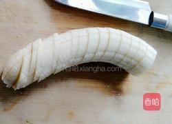 香蕉酸奶冰淇淋的做法图解1