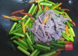 蒜苗炒牛肉的做法图解7