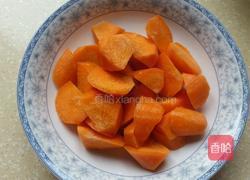 胡萝卜炖牛肉的做法图解2