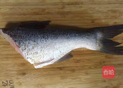 烩炸鱼块的做法图解1