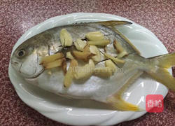 清蒸金鲳鱼的做法图解5