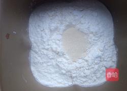 培根芝士肉松面包条的做法图解1