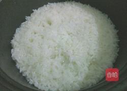 电饭锅煲仔饭的做法图解3