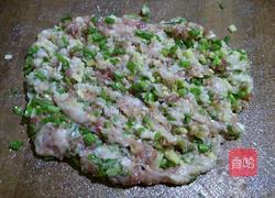 猪肉馅饼的做法图解3