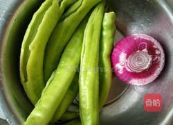 香辣尖椒的做法图解1