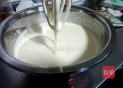 老式海绵蛋糕的做法图解3