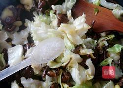 卷心菜炒滑子蘑的做法图解14