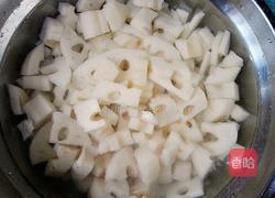 梨藕汁的做法图解2