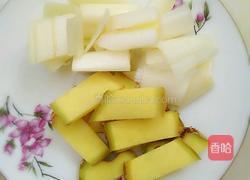 盐水煮蚕蛹的做法图解2