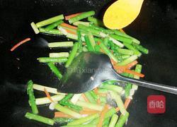 炒芦笋的做法图解12
