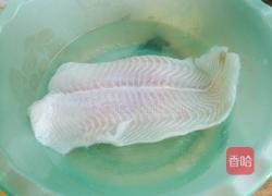 水煮龙利鱼的做法图解1