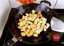 辣椒鸡蛋炒馒头的做法图解5