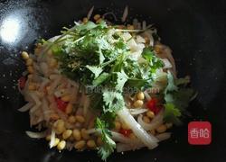 白萝卜丝炒黄豆的做法图解6