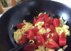 Illustration of how to make vegetarian braised noodles 4