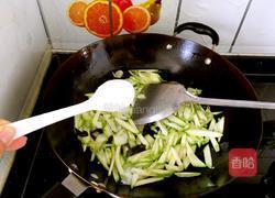 醋溜西葫芦丝的做法图解8