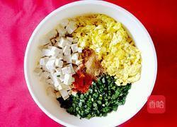 韭菜鸡蛋豆腐包子的做法图解5