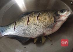 吉庆红烧鱼的做法图解3