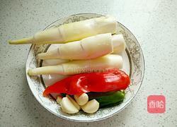 蚝油茭白的做法图解1