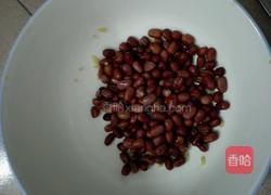红豆栗子肉粽的做法图解4