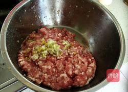 清汆丸子的做法图解2