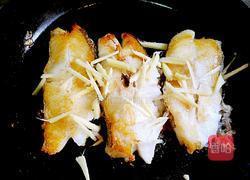 酱烧比目鱼的做法图解6