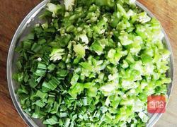 酸辣土豆泥(俗名洋芋搅团)的做法图解3