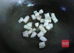 鹌鹑蛋红烧肉的做法图解4