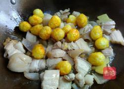 鹌鹑蛋红烧肉的做法图解7