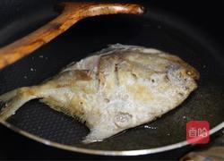 家常红烧鲳鱼的做法图解5