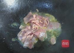 牛肉炒洋葱的做法图解2