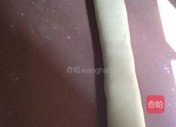 韭菜肉香菇包子的做法图解4